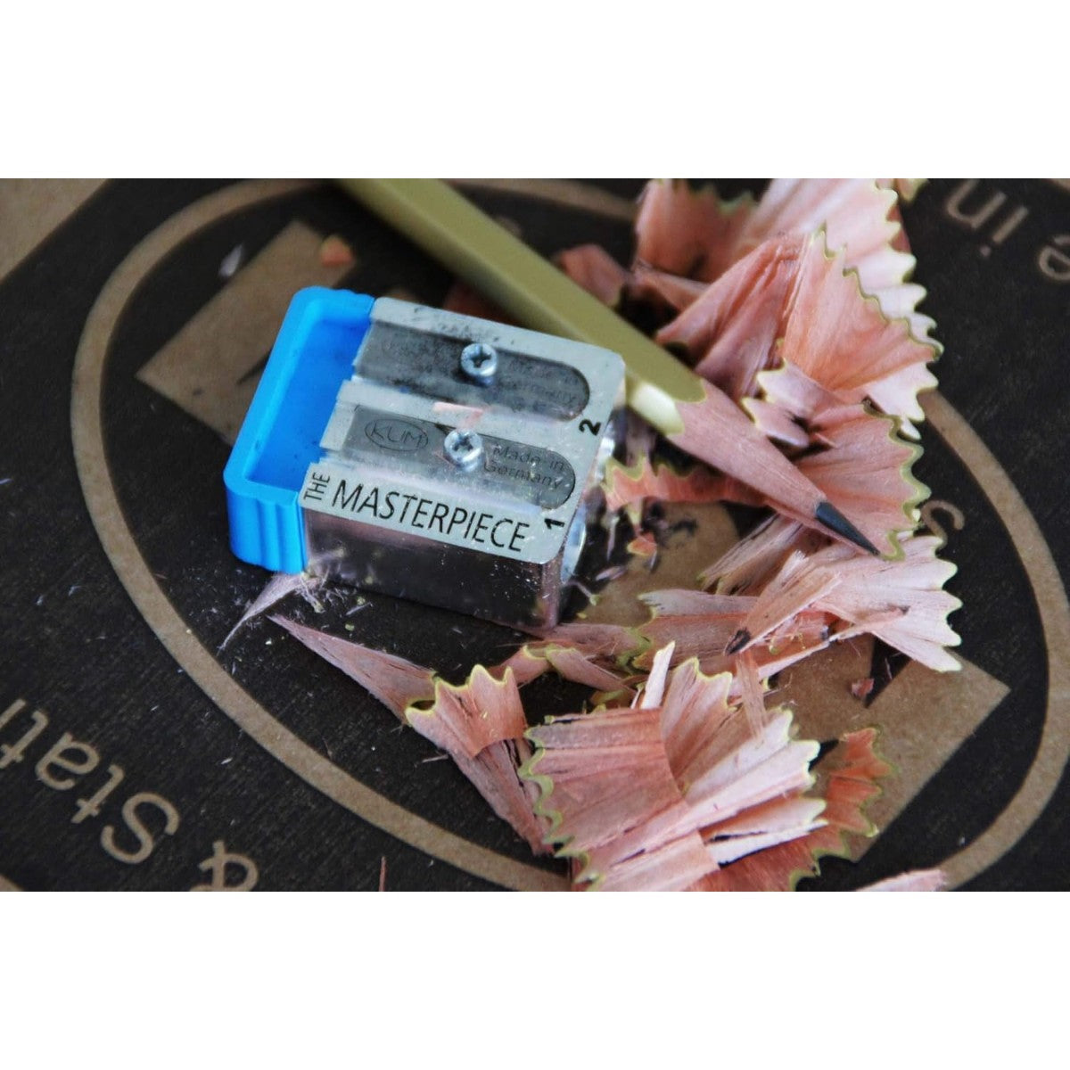 Apontador Profissional Kum Masterpiece - 8mm Kum