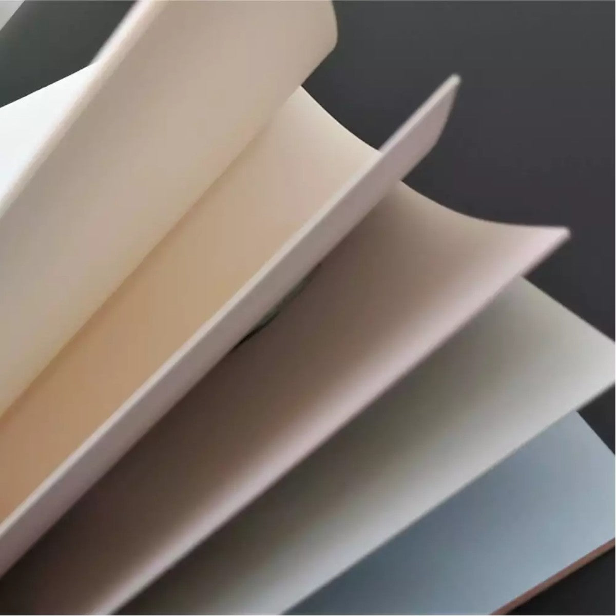 Bloco Strathmore Pastel 6 Cores Espiral - 22,9x30,5cm - 118g/m² - 24 fls Strathmore