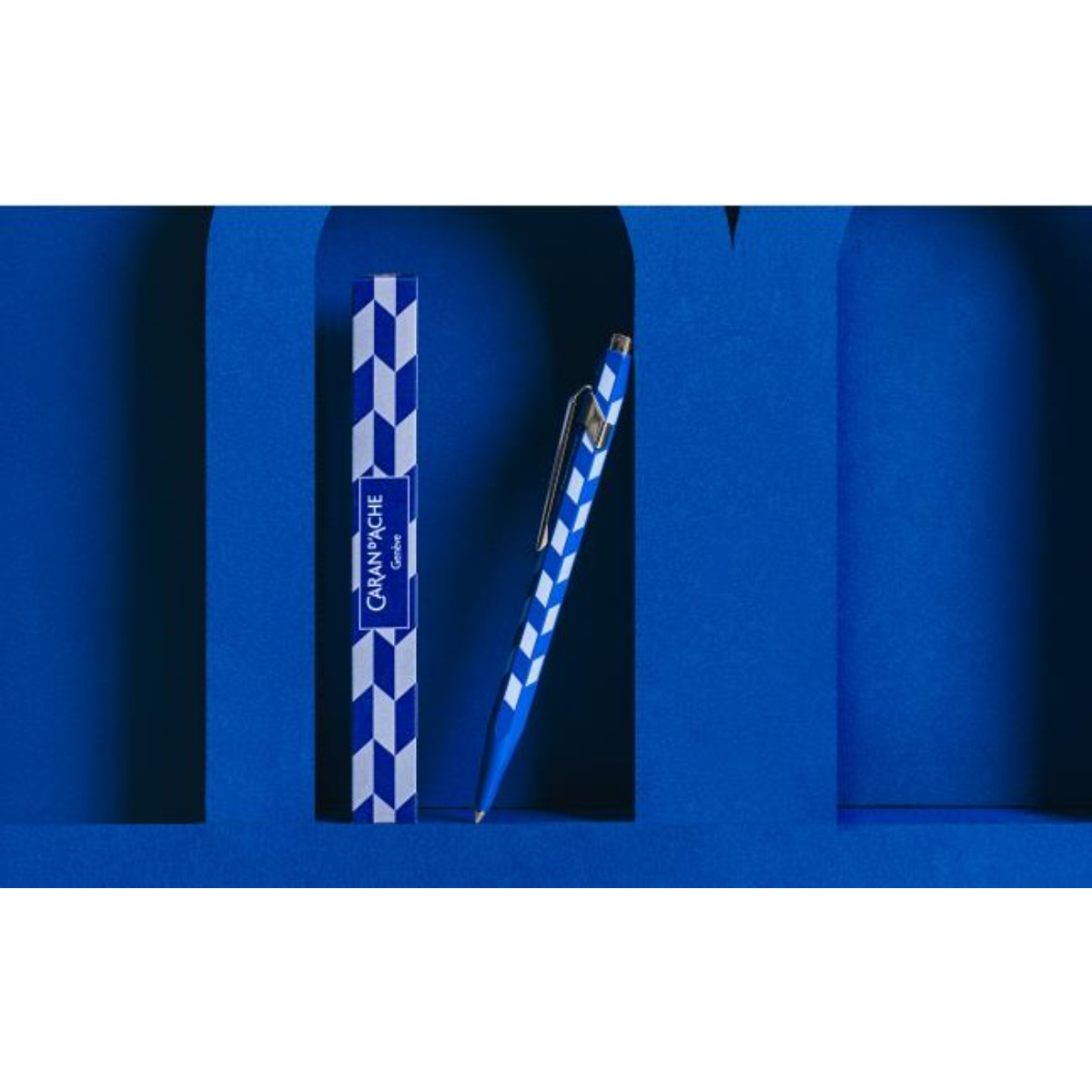 Caneta Caran D'ache 849 - Mosaic Royal Blue - Rollerball Caran D´Ache