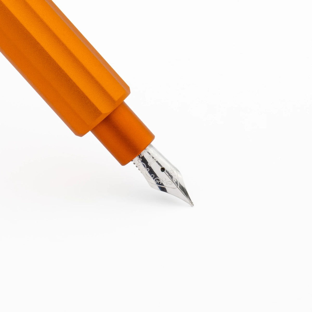 Caneta Tinteiro Monteverde Axis - Matte Orange Monteverde
