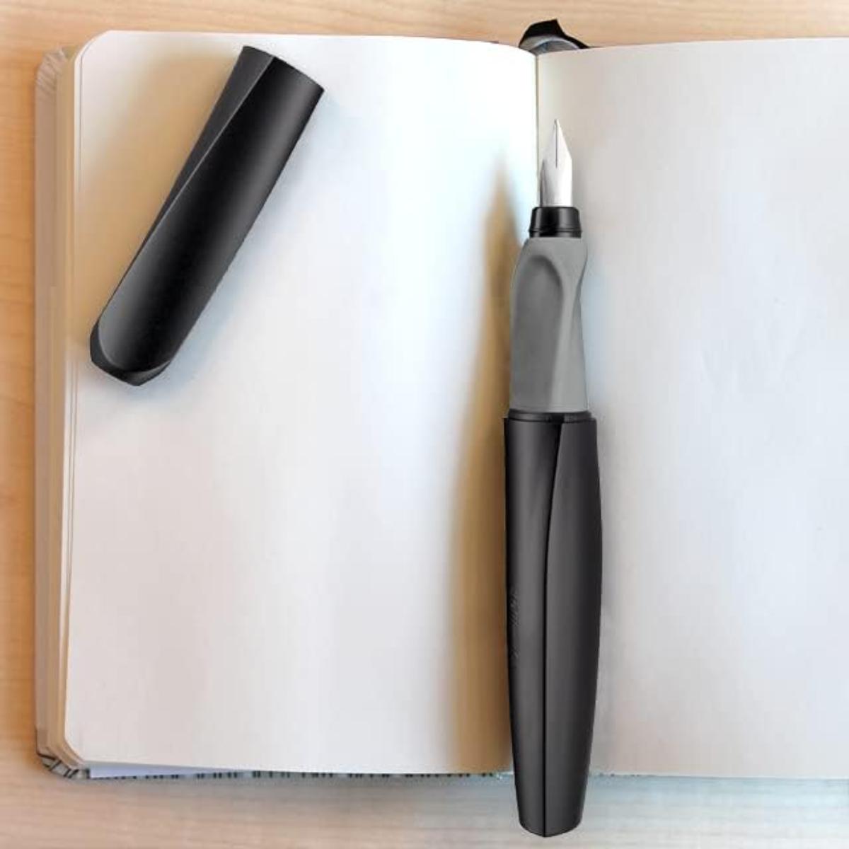 Caneta Tinteiro Pelikan Twist - Black 946806 Pelikan