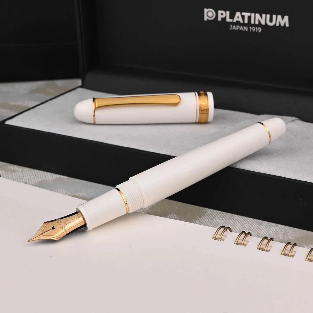 Caneta Tinteiro Platinum 3776 Century - White & Gold - M Platinum