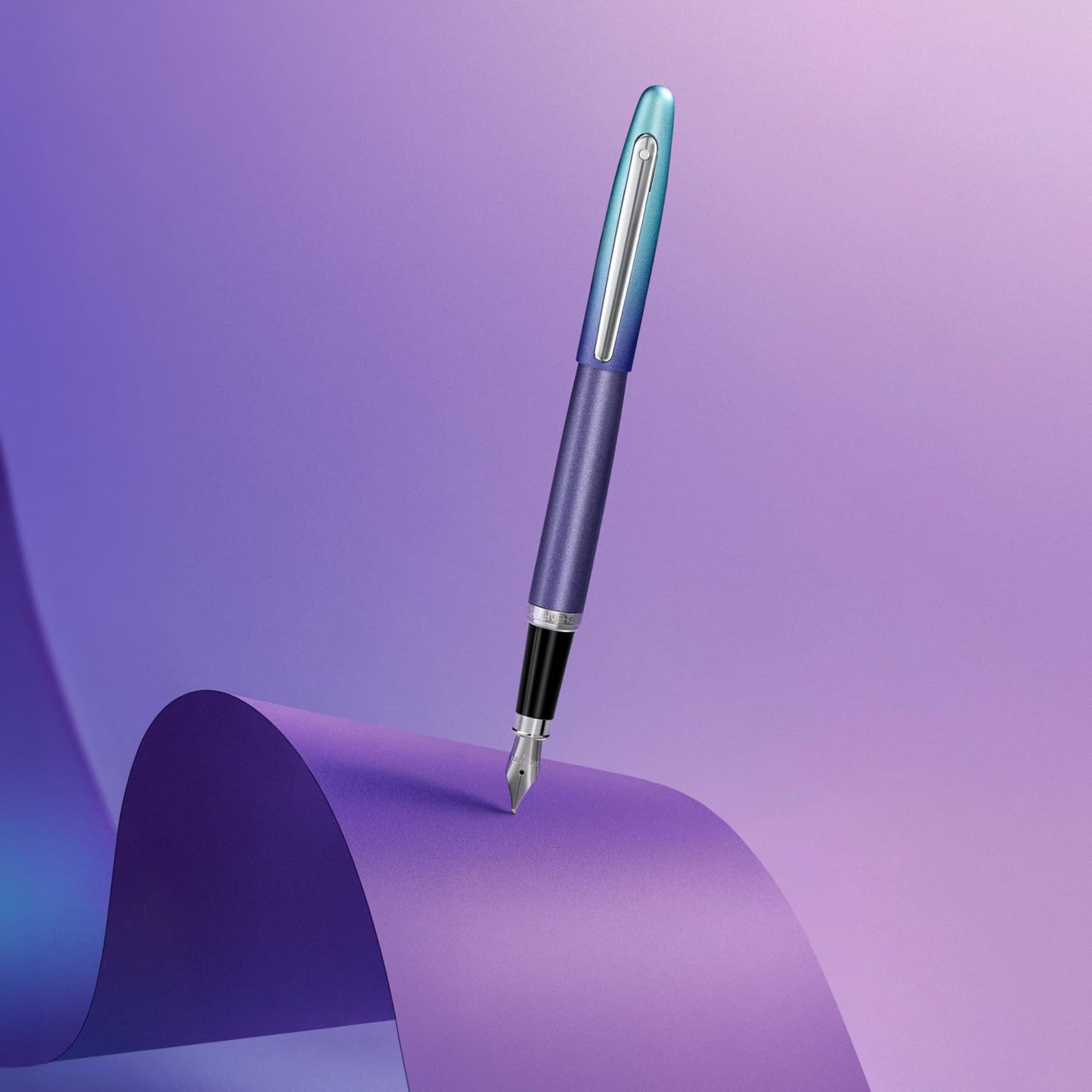 Caneta Tinteiro Sheaffer Expressions VFM - Degradê Azul e Perolado - M Sheaffer