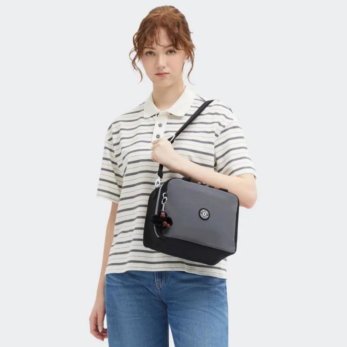 Lancheira Kipling Miyo - Space Black BL Livraria Skilo