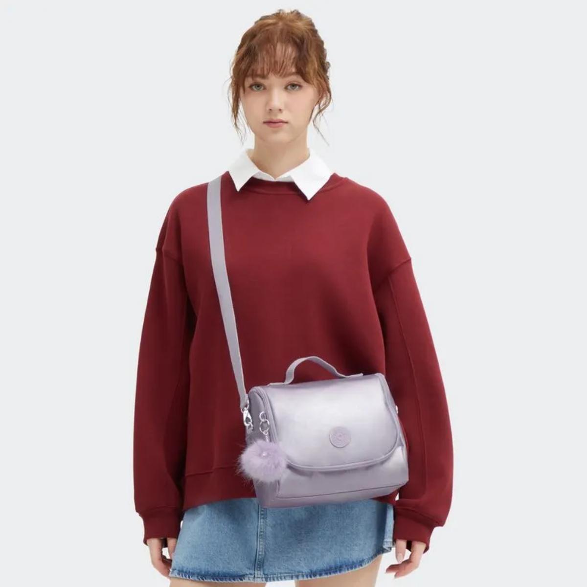 Lancheira Kipling New Kichirou - Lilac M Met BTS Livraria Skilo