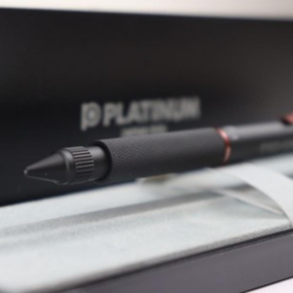 Lapiseira Platinum Pro Use 171 - Matte Black and Copper - 0,3mm Platinum