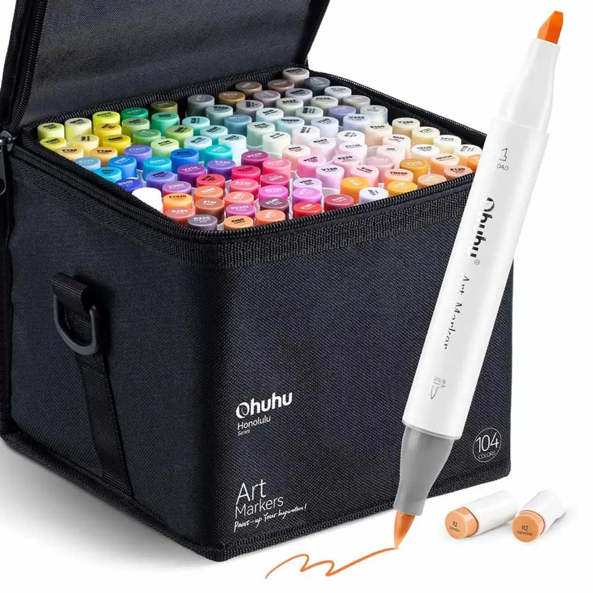 Marcador Ohuhu 104 Cores + 1 - Honolulu - Ponta Brush e Chanfrada Livraria Skilo