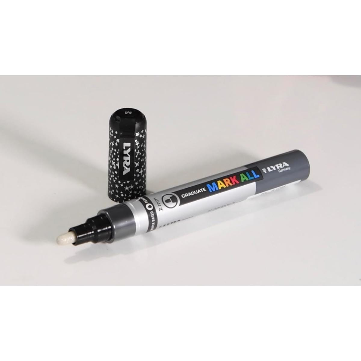 Marcador Permanente  Lyra Mark All - Prateado Sparkling - 2mm Lyra