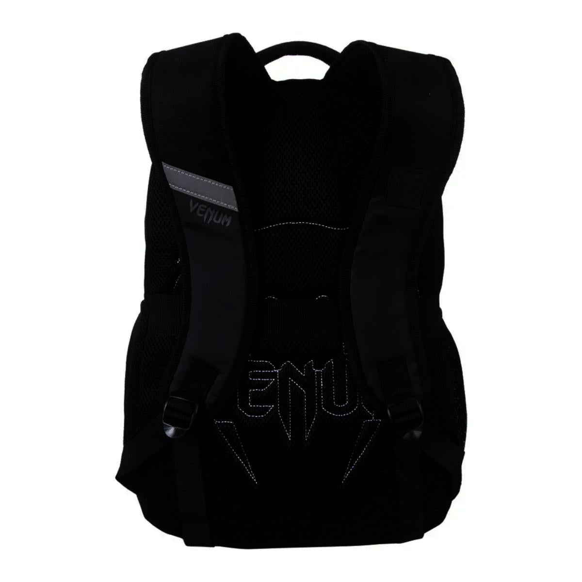 Mochila Esportiva Venum - Dark Classic - 14101 Xeryus
