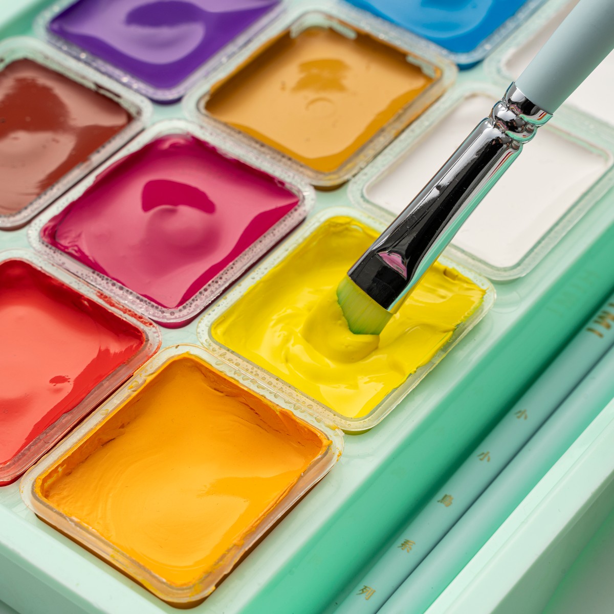 Tinta Guache HIMI 18 Cores 30ml - 3 Pincéis – Estojo Verde Himi